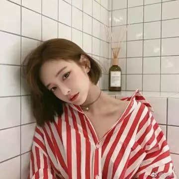 先下手为强海报